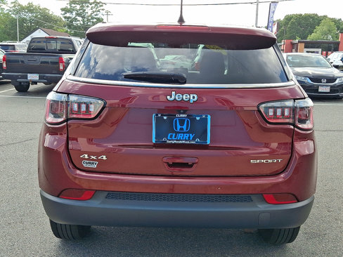 Used 2022 Jeep Compass Sport image 5