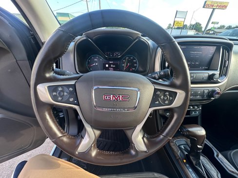 Certified 2021 GMC Canyon Denali image 13