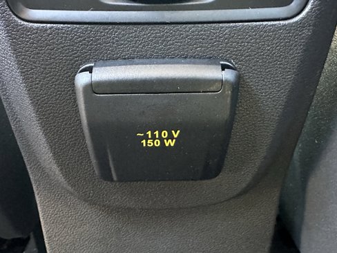 Used 2017 Ford Escape Titanium image 24
