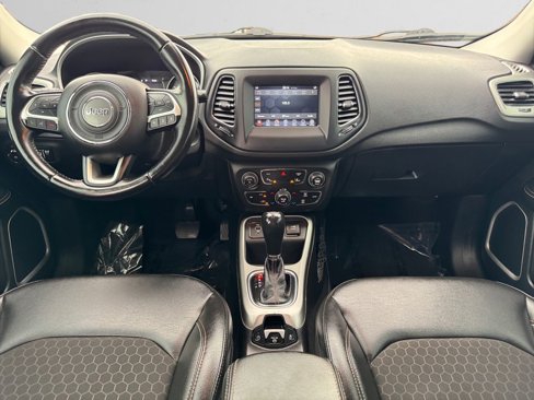 Used 2020 Jeep Compass Latitude image 12