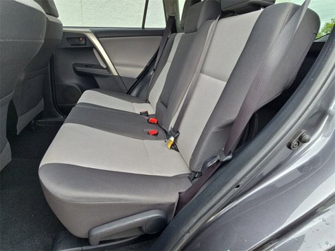Used 2015 Toyota RAV4 LE image 26