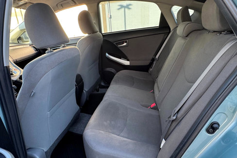 Used 2014 Toyota Prius Plug-In Hybrid image 21