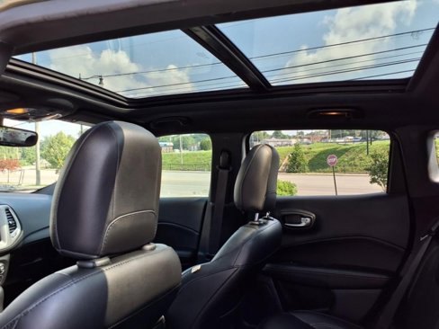Used 2021 Jeep Compass Latitude w/ Sun and Sound Group image 13