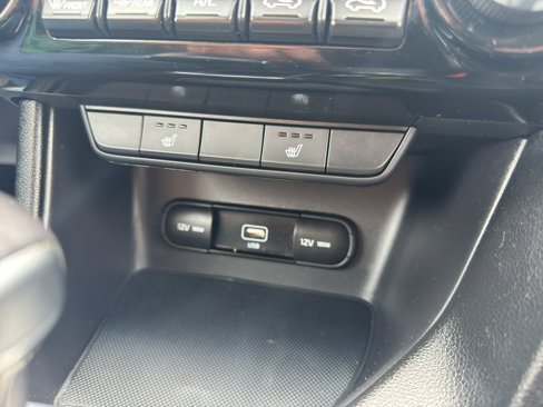Used 2021 Kia Sportage EX image 24