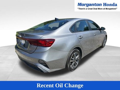 Used 2023 Kia Forte LXS image 9