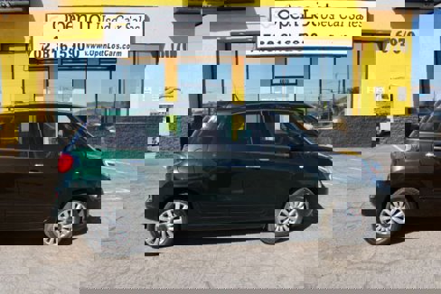 Used 2014 FIAT 500L Easy w/ Popular Equipment Group image 4
