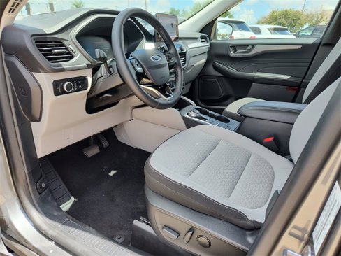 Used 2023 Ford Escape Active w/ Cold Weather Package image 2