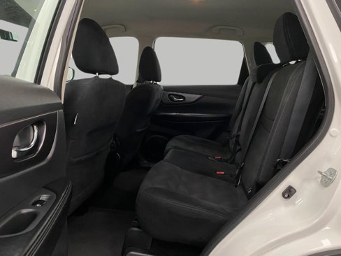 Used 2016 Nissan Rogue S image 24