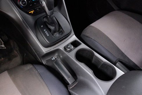 Used 2015 Ford Escape SE w/ SE Chrome Package image 17