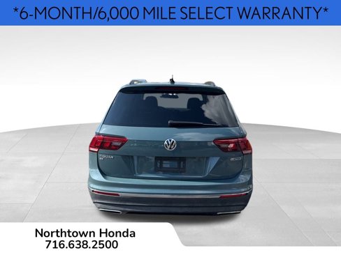 Used 2020 Volkswagen Tiguan SE w/ Panoramic Sunroof Package image 6
