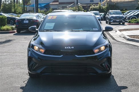 Used 2023 Kia Forte LXS w/ LXS Technology Package image 2