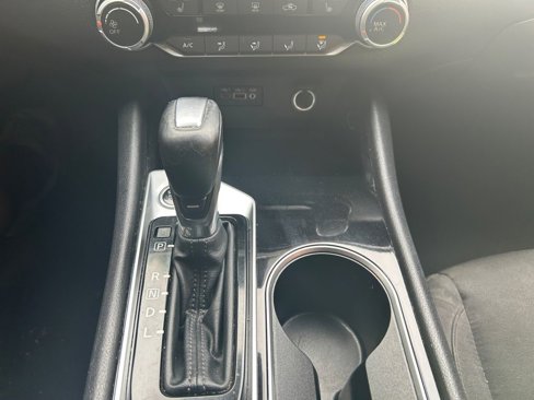 Used 2022 Nissan Altima 2.5 SV image 9