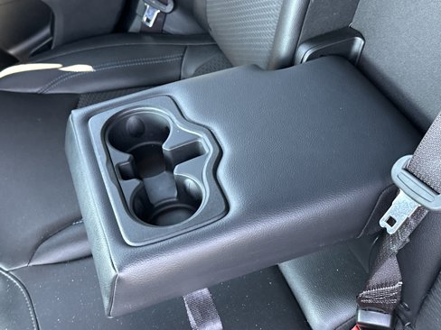 Used 2024 Jeep Compass Latitude image 14