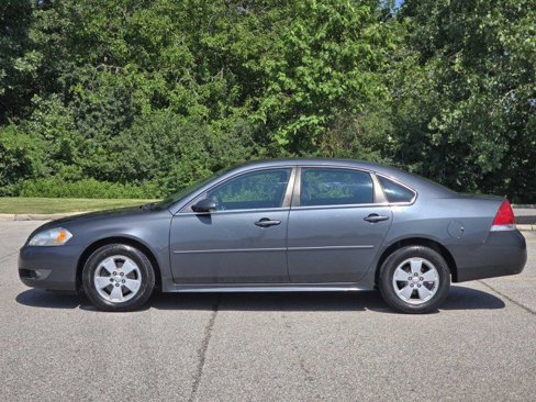 Used 2010 Chevrolet Impala LT image 14