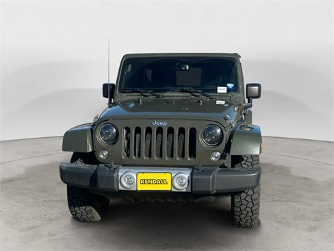 Used 2015 Jeep Wrangler Unlimited Sahara w/ Connectivity Group image 8