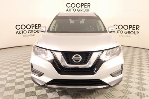 Used 2020 Nissan Rogue SV image 9