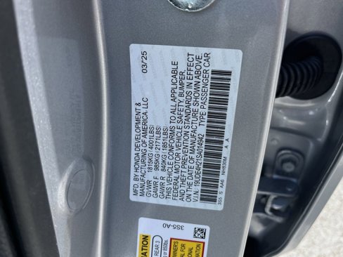 New 2025 Acura Integra image 23