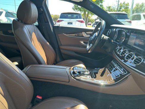 Certified 2019 Mercedes-Benz E 300 image 32