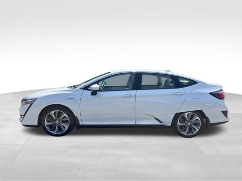 Used 2018 Honda Clarity Plug-In Hybrid image 2