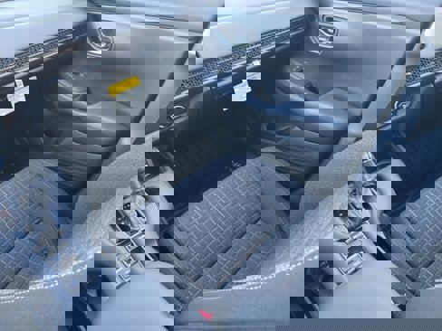 New 2026 Honda HR-V LX image 14