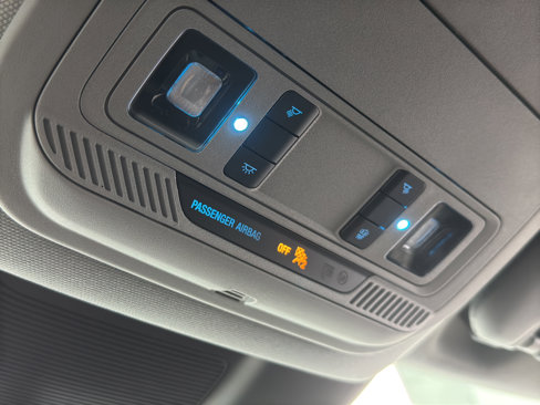 Used 2024 Ford Explorer XLT image 29