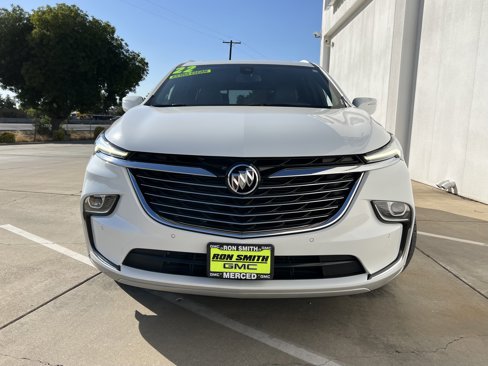 Used 2022 Buick Enclave Essence w/ Experience Buick Package image 2