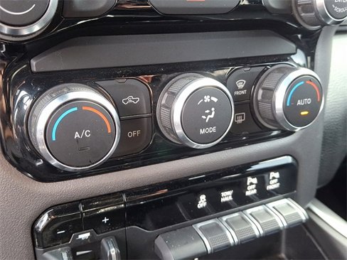 Used 2020 RAM 1500 Big Horn image 18