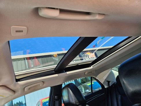 Used 2018 Chrysler 300 Touring L image 21