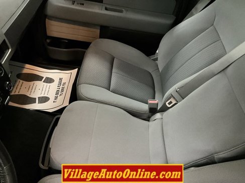 Used 2013 Ford F150 XLT w/ Luxury Equipment Group image 13