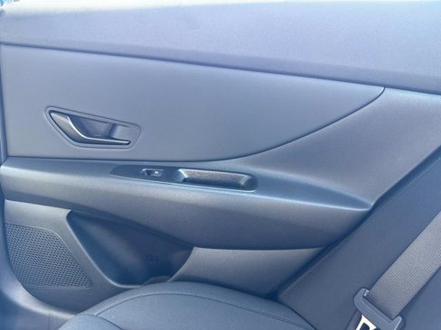 New 2025 Hyundai Elantra Sport image 15