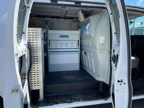 Used 2014 Chevrolet Express 2500 image 18