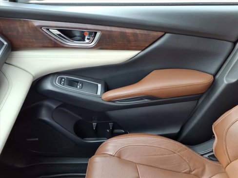 Used 2019 Subaru Ascent Touring w/ Popular Package #3 image 29