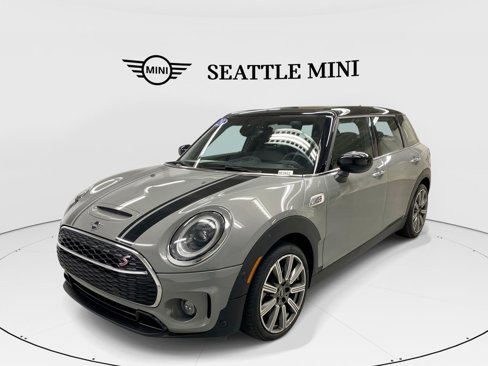 Used 2023 MINI Cooper Clubman S image 1