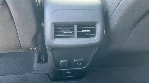 Used 2018 Chevrolet Equinox LT w/ Sun & Infotainment Package image 36