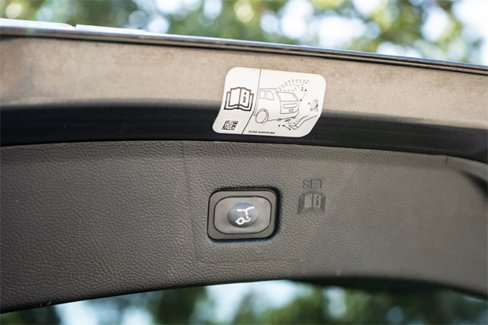Used 2020 Ford Edge Titanium image 33