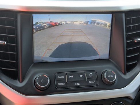 Used 2019 GMC Acadia SLT image 26