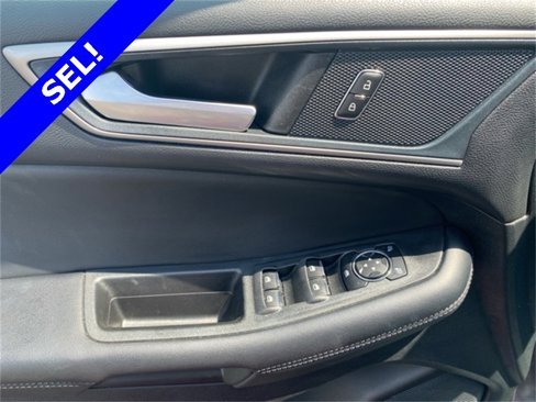 Used 2024 Ford Edge SEL image 21