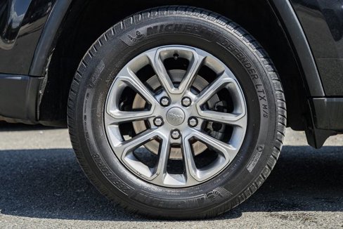 Used 2016 Jeep Grand Cherokee Limited w/ Trailer Tow Group IV image 20