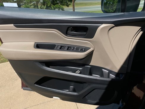 Used 2020 Honda Odyssey EX image 22