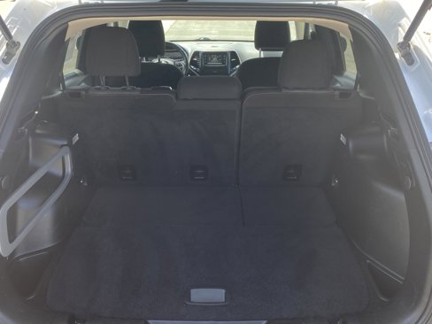 Used 2017 Jeep Cherokee Altitude image 7