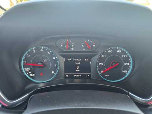 Used 2018 Chevrolet Equinox LT image 7