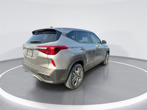 Used 2022 Kia Seltos LX image 9