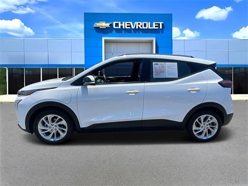 Used 2022 Chevrolet Bolt EUV LT image 6