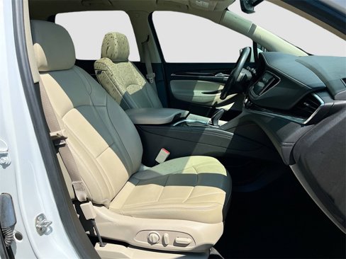 Used 2019 Buick Enclave Essence image 24
