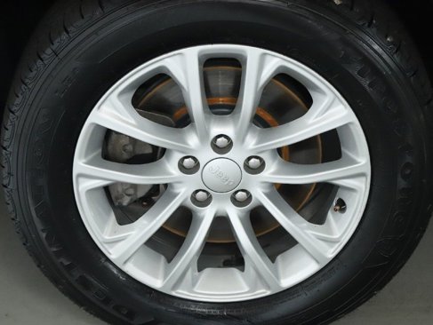 Used 2021 Jeep Cherokee Latitude image 37