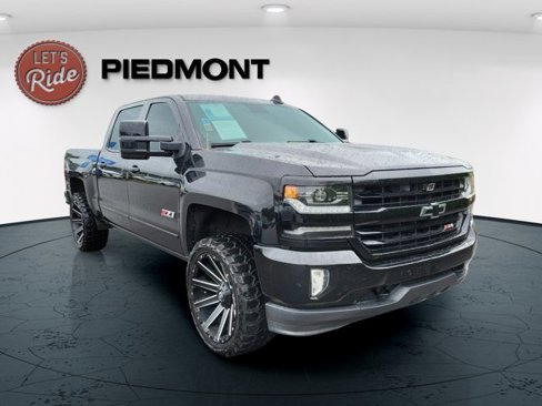 Used 2017 Chevrolet Silverado 1500 LTZ Z71 w/ LTZ Plus Package image 4