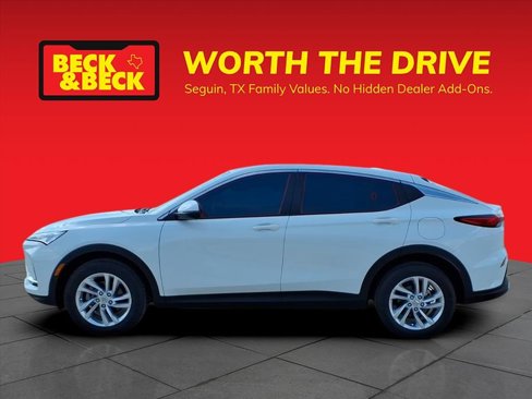 New 2026 Buick Envista Preferred image 8