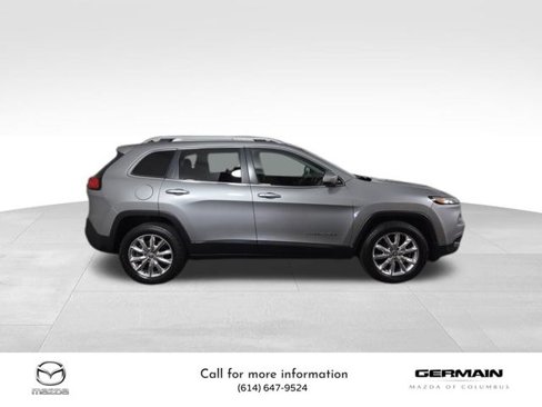 Used 2015 Jeep Cherokee Limited w/ Luxury Group image 4