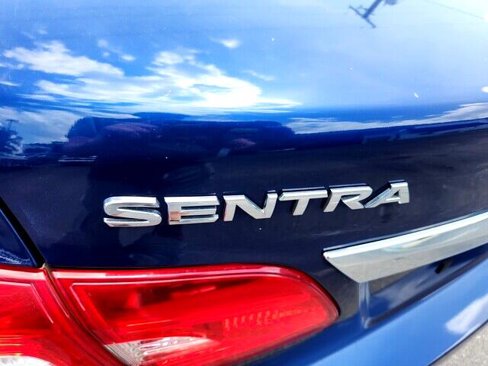 Used 2019 Nissan Sentra SV image 10