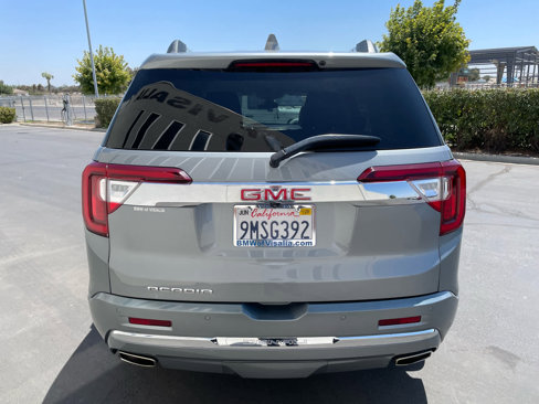 Used 2023 GMC Acadia Denali image 4
